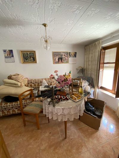 Image No.11-5 Bed Townhouse for sale