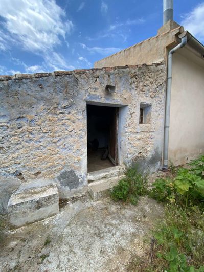 Image No.34-5 Bed Townhouse for sale