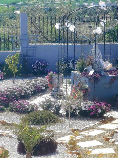 Image No.5-2 Bed Chalet for sale