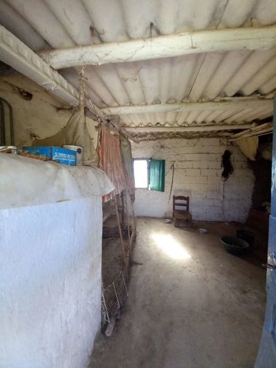 Image No.14-1 Bed Property for sale