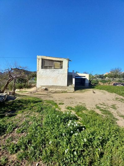 Image No.20-1 Bed Property for sale