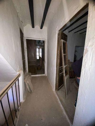 Image No.11-5 Bed Property for sale