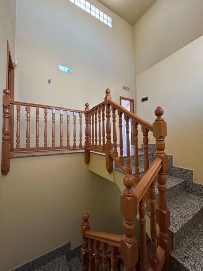 Image No.18-4 Bed Property for sale