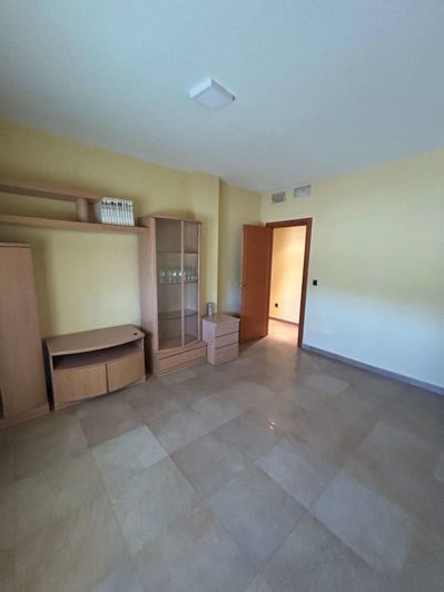 Image No.23-4 Bed Property for sale