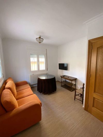 Image No.2-1 Bed Property for sale