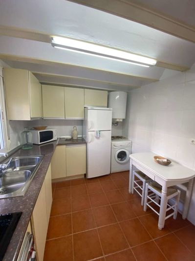 Image No.17-3 Bed Property for sale