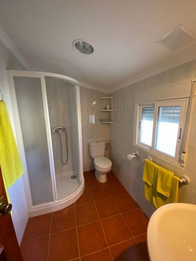 Image No.30-3 Bed Property for sale