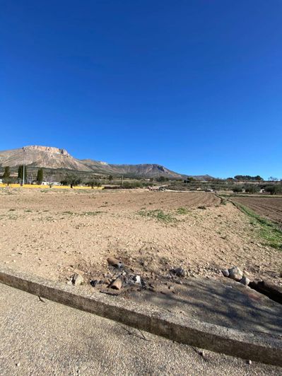 Image No.35-3 Bed Property for sale