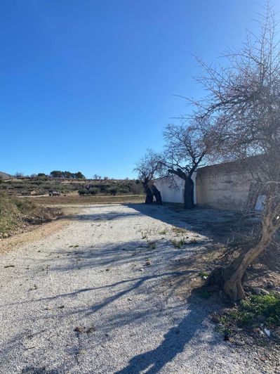 Image No.38-3 Bed Property for sale