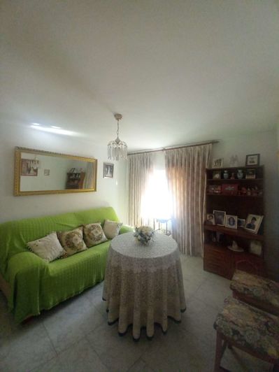 Image No.11-4 Bed Property for sale