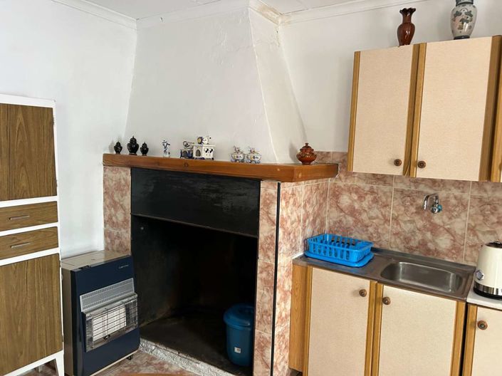 Image No.27-4 Bed Property for sale