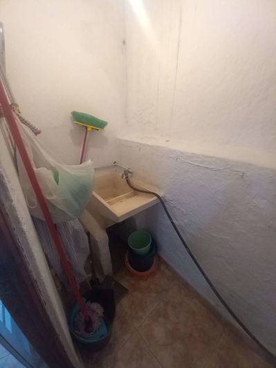 Image No.28-4 Bed Property for sale