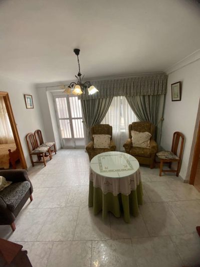 Image No.3-4 Bed Property for sale