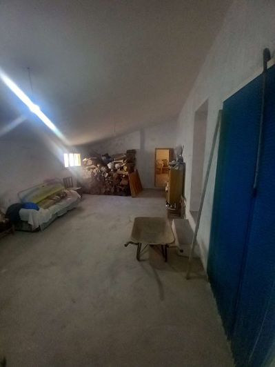 Image No.35-4 Bed Property for sale