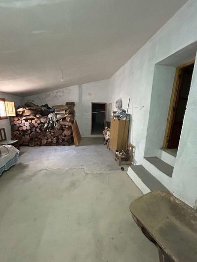 Image No.36-4 Bed Property for sale