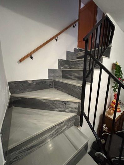 Image No.9-4 Bed Property for sale