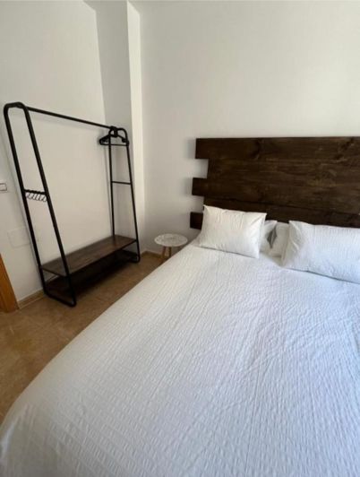 Image No.19-3 Bed Apartment for sale