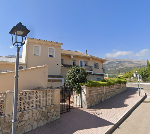 Image No.31-Property for sale