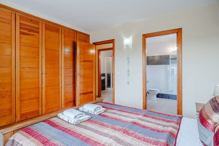 Image No.17-6 Bed Villa for sale