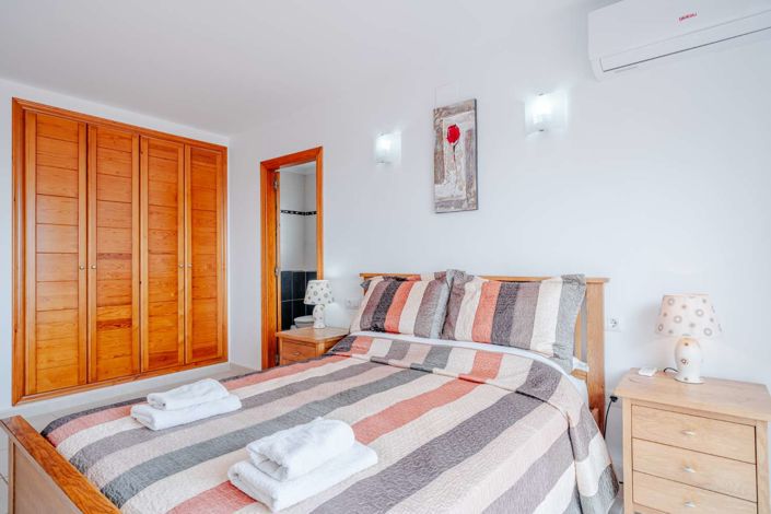 Image No.21-6 Bed Villa for sale