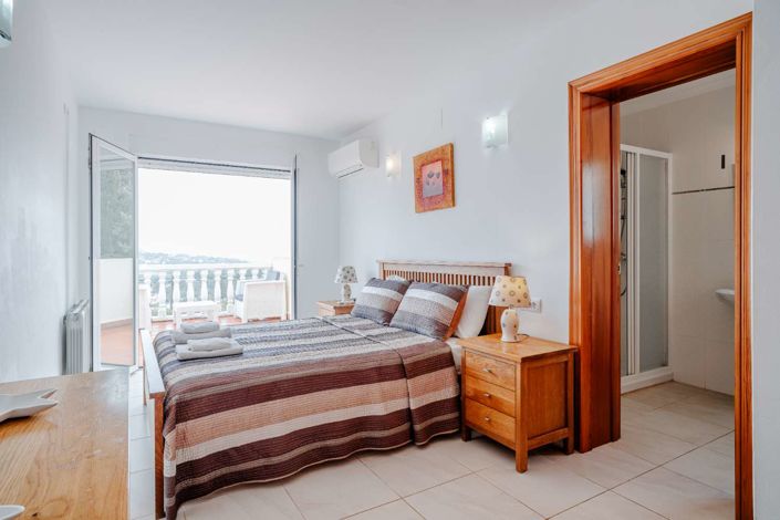 Image No.23-6 Bed Villa for sale