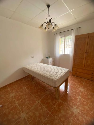 Image No.20-2 Bed Property for sale