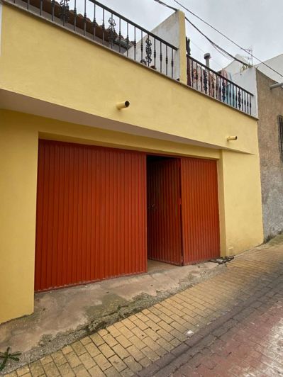 Image No.25-2 Bed Property for sale