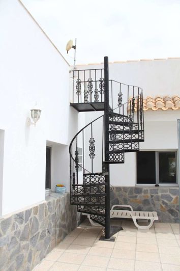 Image No.19-3 Bed Villa for sale