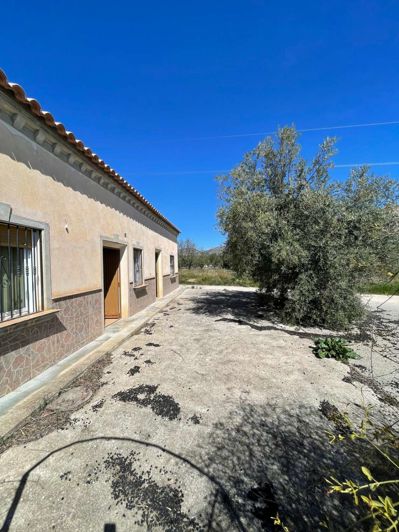 Image No.23-2 Bed Property for sale