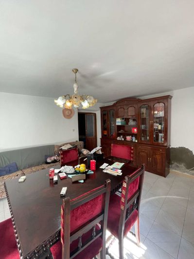 Image No.5-4 Bed Property for sale