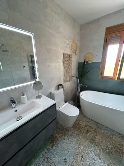 Image No.35-4 Bed Villa for sale