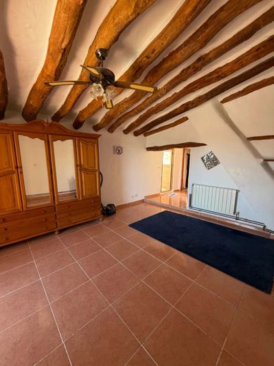 Image No.24-3 Bed Townhouse for sale