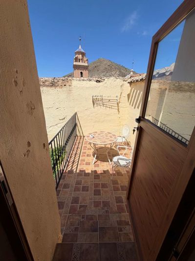 Image No.26-3 Bed Townhouse for sale