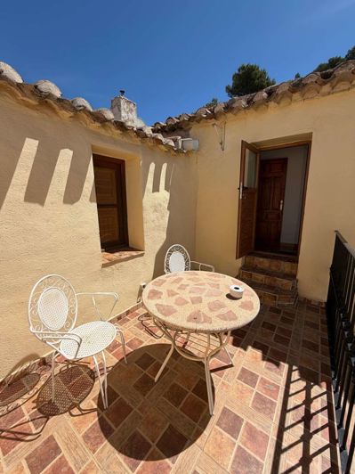 Image No.27-3 Bed Townhouse for sale