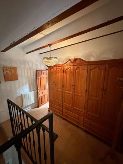 Image No.32-3 Bed Townhouse for sale