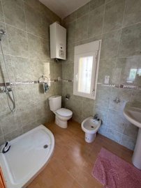 property2702946