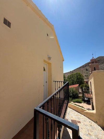Image No.4-1 Bed Property for sale