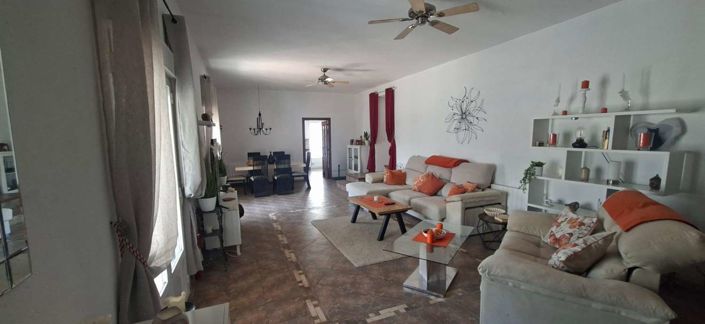 Image No.15-4 Bed Chalet for sale