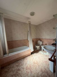 property267021258