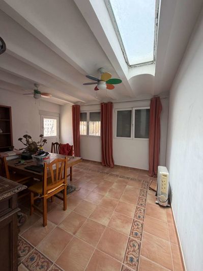 Image No.25-7 Bed Villa for sale