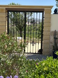 property272831700