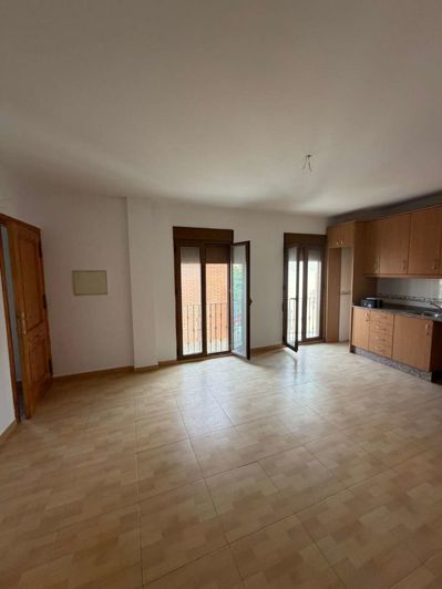 Image No.10-4 Bed Property for sale