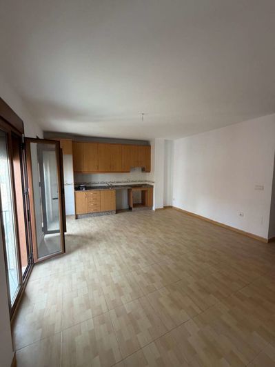 Image No.12-4 Bed Property for sale