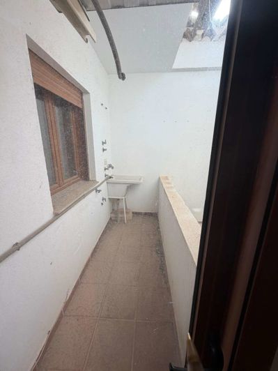 Image No.30-4 Bed Property for sale