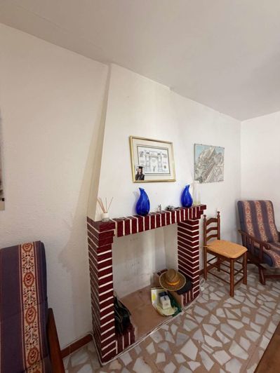 Image No.6-4 Bed Property for sale