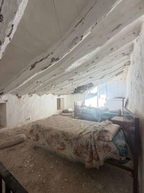 property280299975