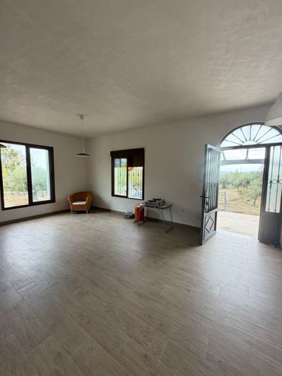 Image No.13-3 Bed Property for sale