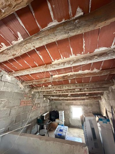 Image No.24-4 Bed Property for sale