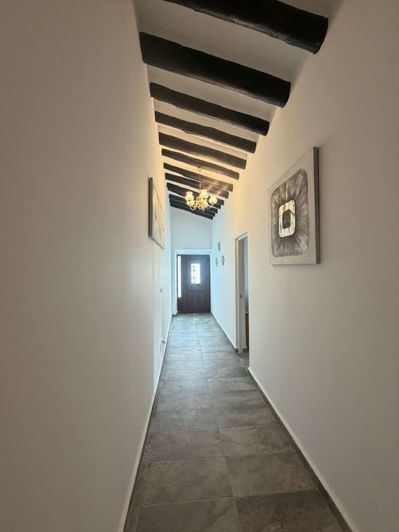 Image No.29-6 Bed Property for sale