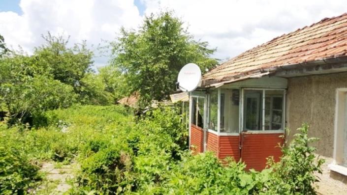 Image No.4-Propriété de pays de 4 chambres à vendre à Veliko Tarnovo